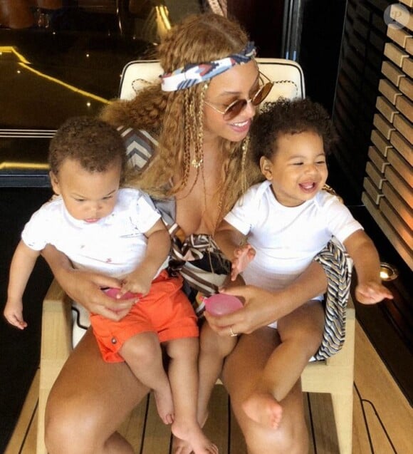 Beyoncé et ses enfants Sir et Rumi. Juillet 2018.
