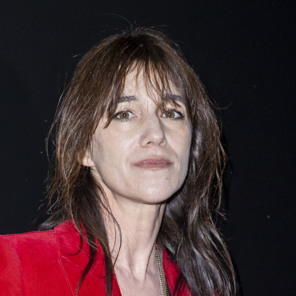 Charlotte Gainsbourg au photocall du défilé de mode prêt-à-porter automne-hiver 2020/2021 Saint Laurent à Paris le 25 février 2020. © Olivier Borde / Bestimage