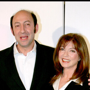 Kad Merad et Marie-France Pisier aux César en 2007.