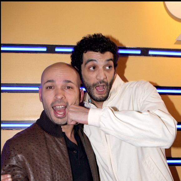 Eric Judor et Ramzy Bedia à la première du film "Scorpion" à Paris.