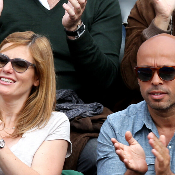 Eric Judor et sa nouvelle compagne enceinte aux Internationaux de France de tennis de Roland Garros à Paris, le 29 mai 2014.