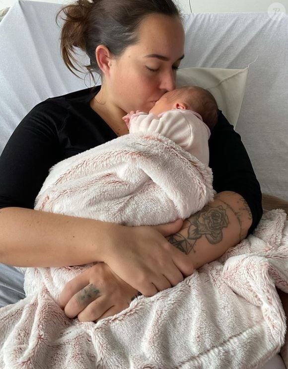 Kelly Helard avec sa fille Lyana, le 29 décembre 2020