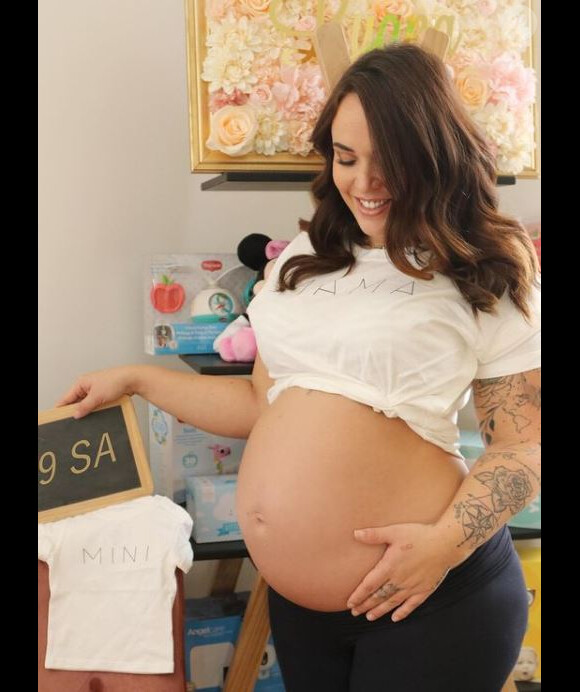 Kelly Helard enceinte de Lyana, décembre 2020