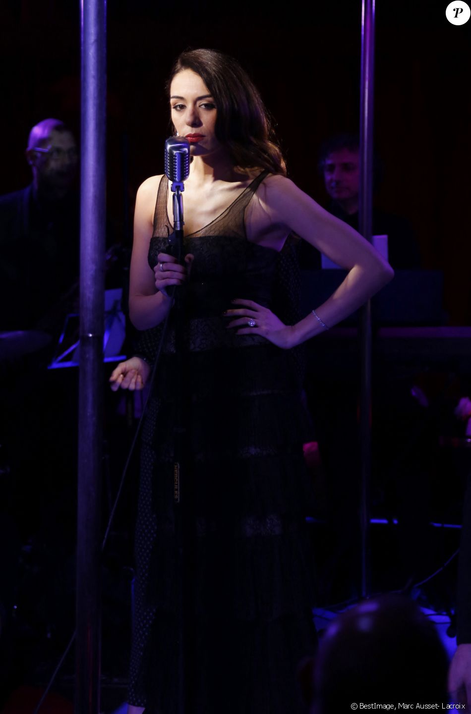 Sofia Essaïdi - Soirée des 15 ans du célèbre club parisien "Le Pink Paradise" à Paris le 23 mars 2017. © Marc Ausset- Lacroix / Bestimage