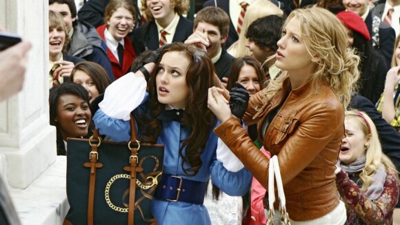 Blake Lively et Leighton Meester dans la première saison originale de la série "Gossip Girl". 2007.