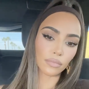 Kim Kardashian ressemble à Nabilla sur Instagram.