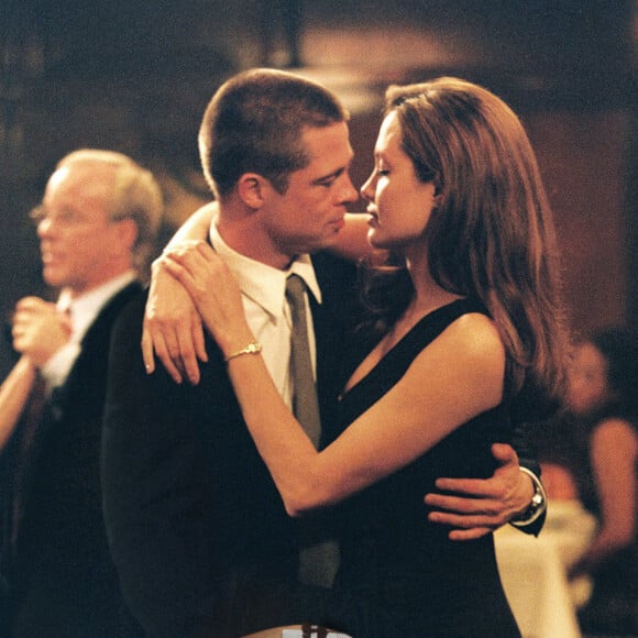 Tournage du film "Mr. & Mrs. Smith" avec Brad Pitt et Angelina Jolie, le 10 juin 2005 à Pasadena. © Regency Enterprises/Entertainment Pictures/ZUMAPRESS.com / Bestimage