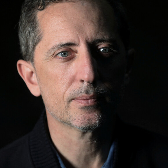 Exclusif - Gad Elmaleh avant les représentations de son nouveau spectacle du 3 et 4 décembre à la salle Prince-Pierre du Grimaldi Forum à Monaco, le 17 novembre 2020. © Jean-François Ottonello / Nice Matin / Bestimage