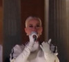 Katy Perry interprète son tube "Fireworks" pour clôturer l'émission "Celebrating America" à l'occasion de l'investiture du nouveau président des Etats-Unis, Joe Biden à Washington, le 20 janvier 2021.