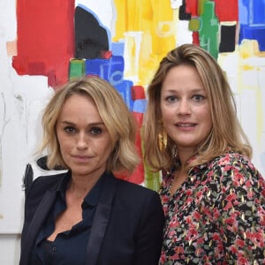 Cécile de Ménibus et Caroline Faindt - Vernissage de l'exposition de Caroline Faindt au 49 Boulevard de Courcelles à Paris. Le 6 novembre 2019. © Giancarlo Gorassini/Bestimage