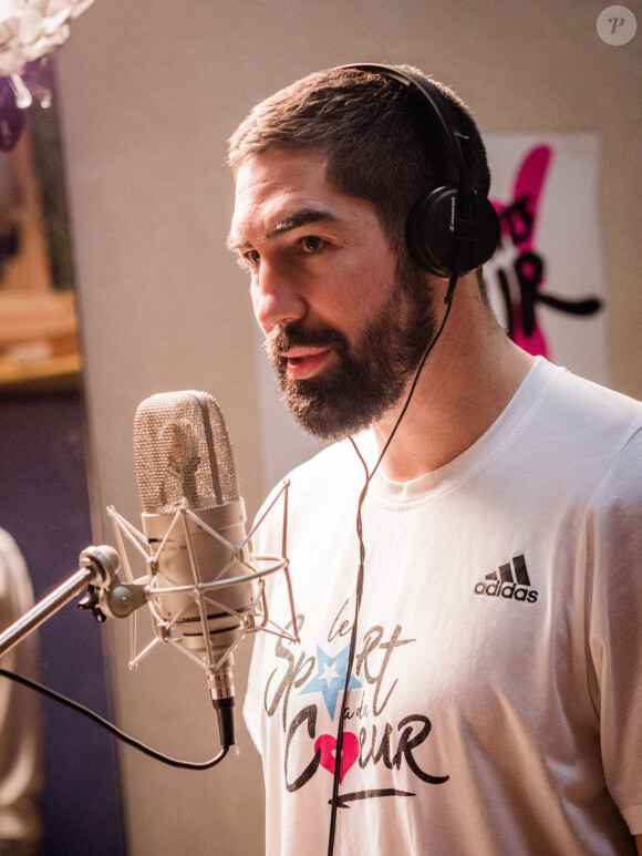 Nikola Karabatic au lancement de la campagne Le Sport a du Coeur aves Les Restaurants du Coeur à Paris le 22 janvier 2021. © Herve-Thouroude / Panoramic / Bestimage