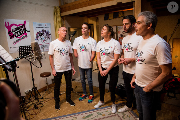 Benoit Eycken, Jean Philippe Gatien et Tony Estanguet au lancement de la campagne Le Sport a du Coeur aves Les Restaurants du Coeur à Paris le 22 janvier 2021. © Herve-Thouroude / Panoramic / Bestimage