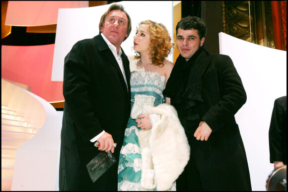 Gérard Depardieu, Julie Depardieu et Laurent Korcia aux César en 2005.