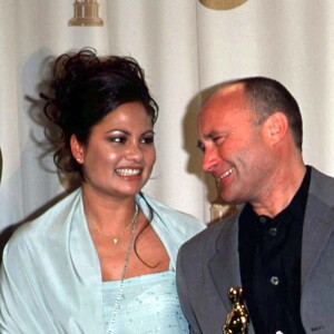 Phil Collins et sa femme Orianne - 72e cérémonie des Oscars. Los Angeles.