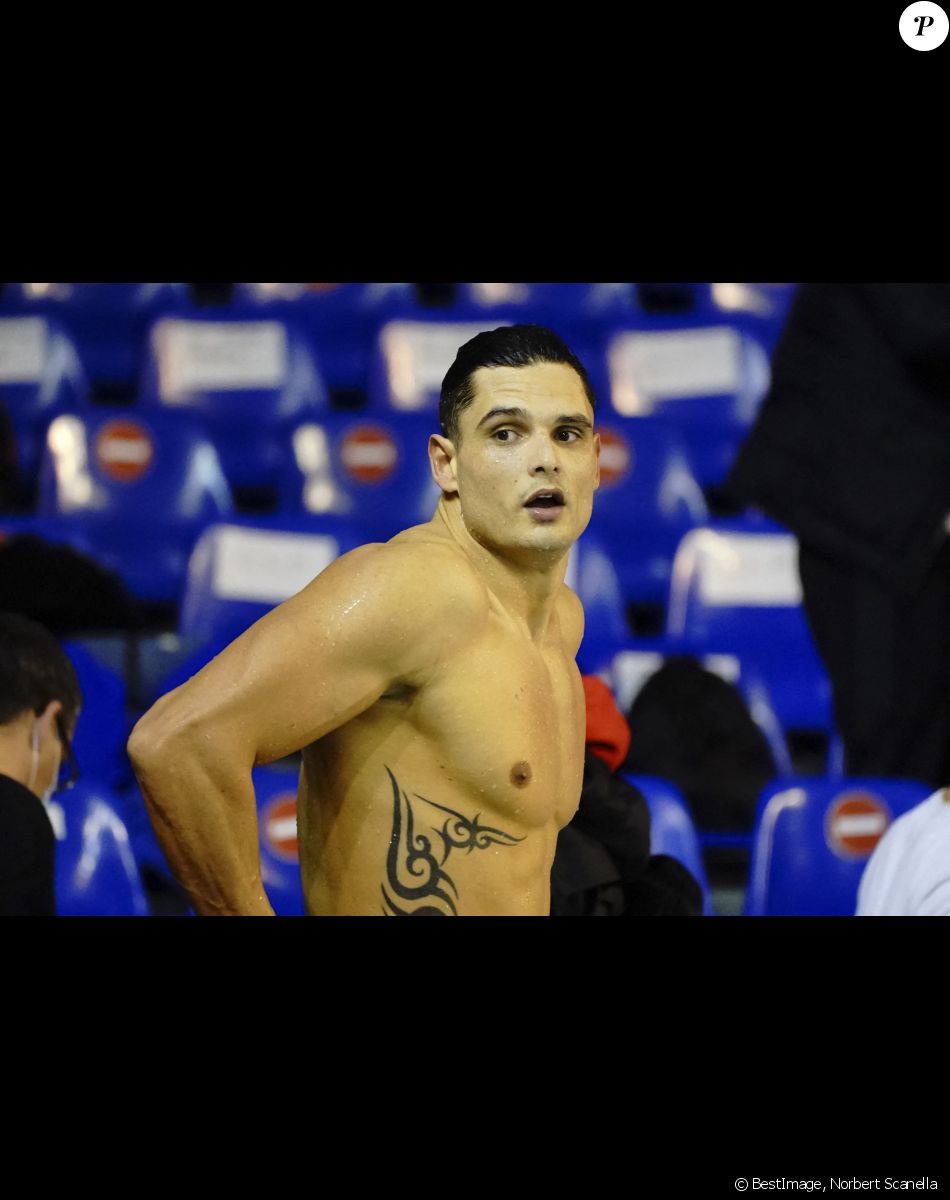 Florent Manaudou lors du championnat de France de natation à Saint-Raphaël, France, le 11 décembre 2020. © Norbert Scanella/Panoramic/Bestimage