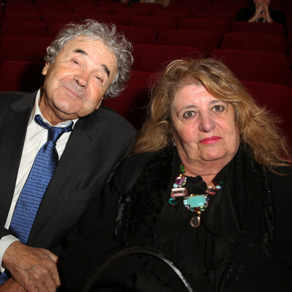 Pierre Perret et sa femme Rebecca - Représentation de la pièce de théâtre "Les Grandes Filles" au Théâtre Montparnasse en soutien à l'APREC