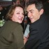 Josiane Balasko et Richard Berry lors de la soirée Motorola aux Bains à Paris, en 1999.