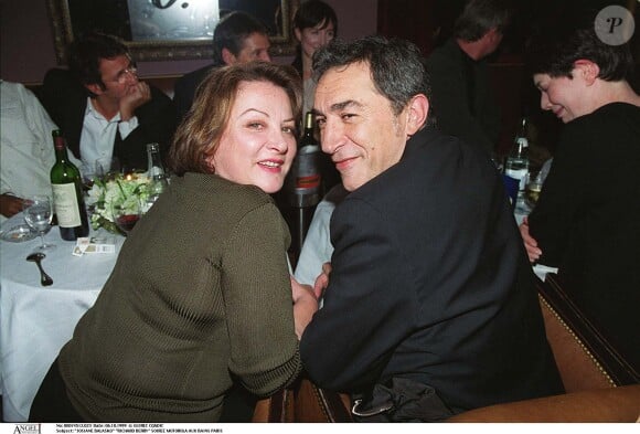Josiane Balasko et Richard Berry lors de la soirée Motorola aux Bains à Paris, en 1999.