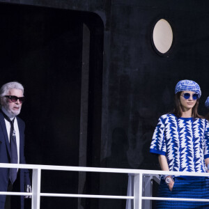 Karl Lagerfeld - Défilé croisière Chanel au Grand Palais à Paris le 3 mai 2018. © Olivier Borde/Bestimage