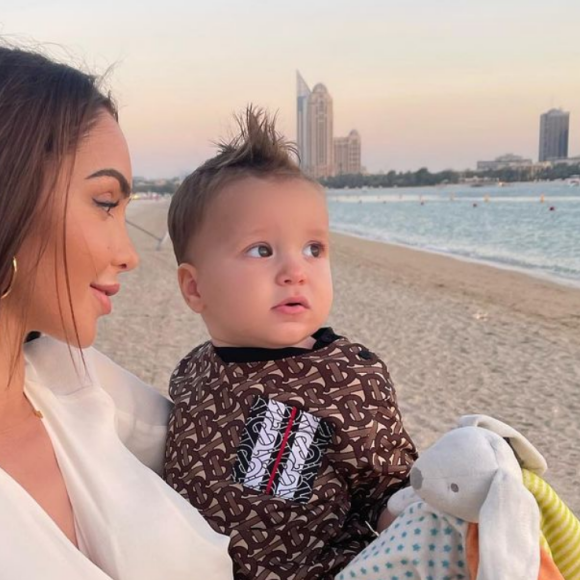 Nabilla avec son fils Milann (1 an) sur Instagram