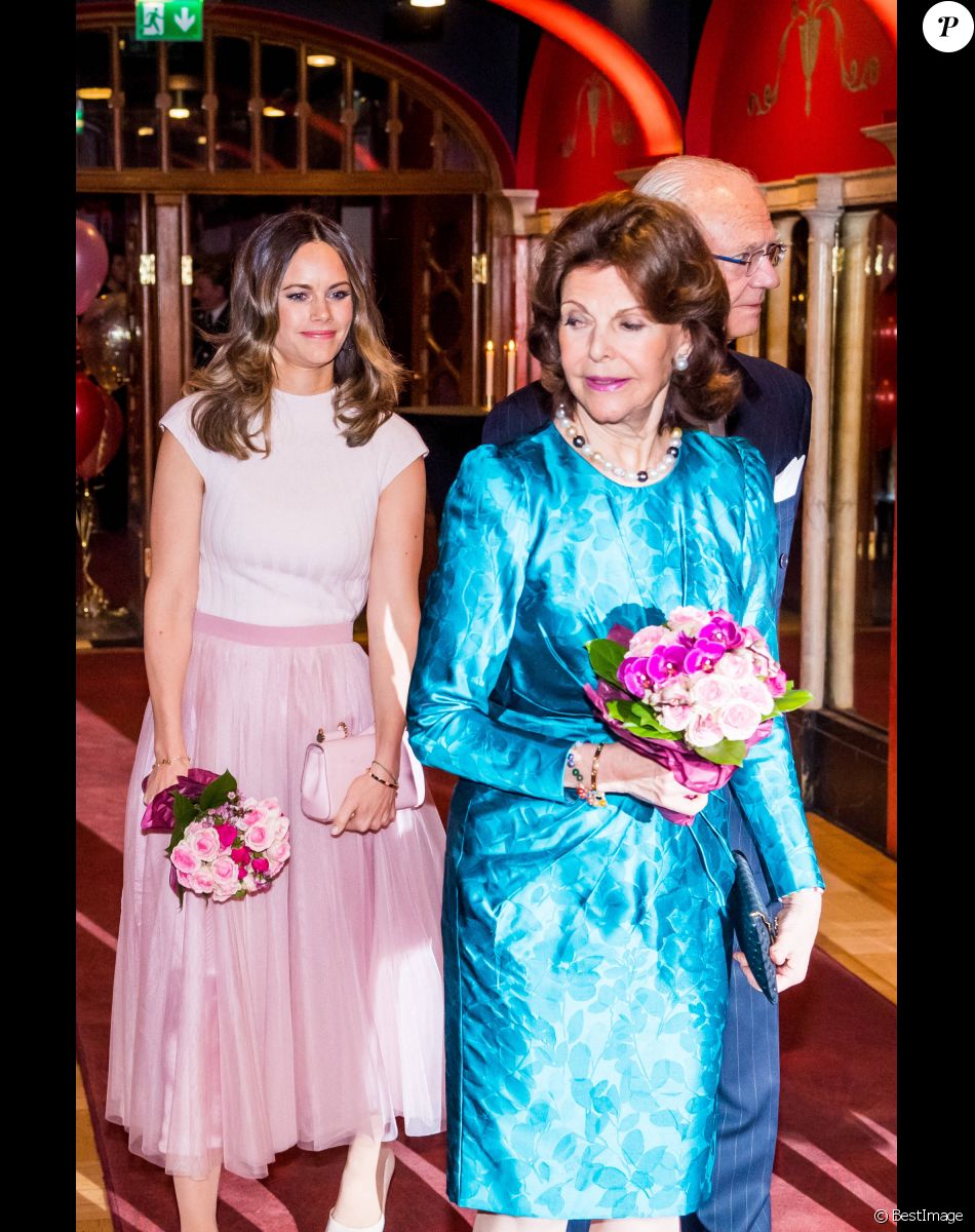 La reine Silvia, la Princesse Sofia de Suède - La famille royale de Suède assiste au concert de l'école de musique "Lilla Akademien" à Stockholm, le 13 février 2020.