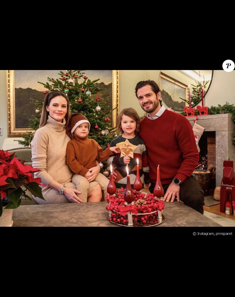 Le prince Carl Philip de Suède, son épouse la princesse Sofia et leurs deux enfants, le prince Gabriel et le prince Alexander, sur Instagram, décembre 2020.