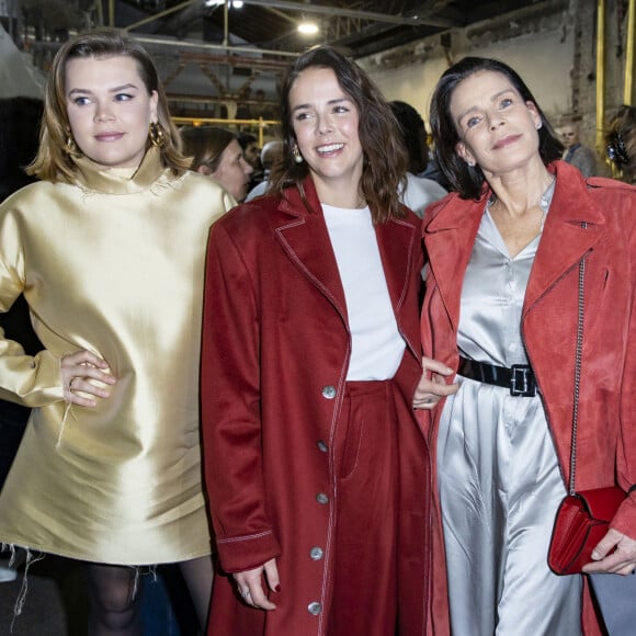 La princesse Stéphanie de Monaco et ses filles, Camille Gottlieb et la styliste Pauline Ducruet lors du défilé de mode prêt-à-porter "Alter" automne-hiver 2020/2021 lors de la semaine de la mode à Paris, France, le 25 février 2020. © Olivier Borde/Bestimage