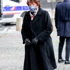 La ministre de la Culture Roselyne Bachelot - Messe en hommage à Robert Hossein en l'église Saint-Sulpice à Paris. Le 9 février 2021