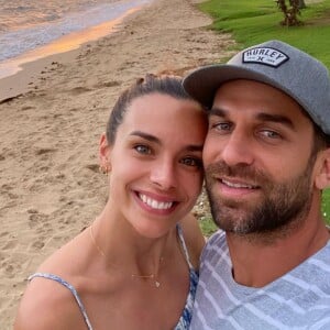 Marine Lorphelin pose avec son chéri Christophe, sur Instagram. Le 13 janvier 2021.