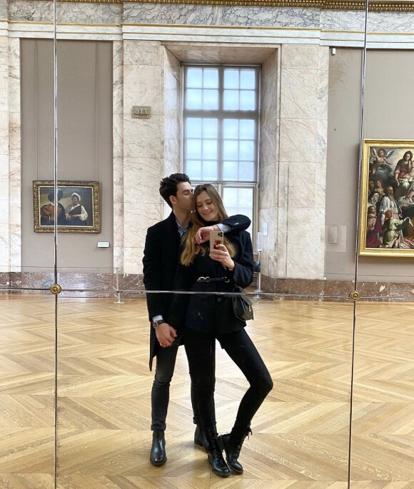 Rosalie Reichmann avec Valentin au musée du Louvre, le 11 mars 2020