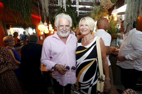 Exclusif - Roland Magdane et sa femme Marie-Claude lors de l'inauguration du restaurant Da Laura à Mougins le 14 juillet 2020. © Dylan Meifret / Nice Matin / Bestimage 