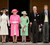La princesse Anne d'Angleterre, la reine Elizabeth II, Le prince Philip, duc d'Edimbourg et le prince Harry - Garden Party au palais de Buckingham à Londres.
