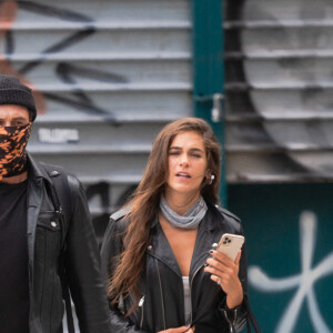 Exclusif - James Franco et sa compagne Isabel Pakzad sont allés se faire pomponner dans un spa à New York pendant l'épidémie de coronavirus (Covid-19), le 10 octobre 2020