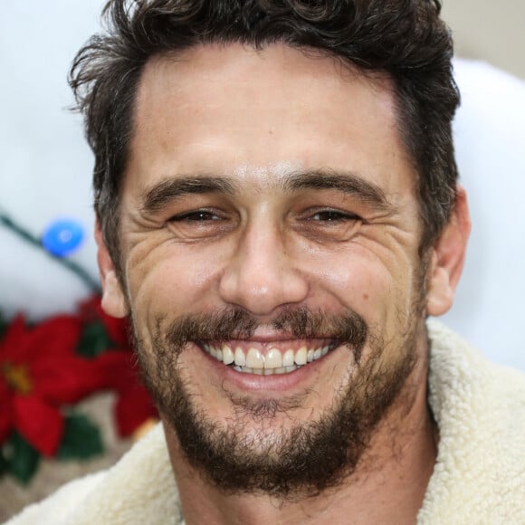 James Franco - Les célébrités posent lors de la soirée "Brooks Brothers Annual Holiday Celebration" à Los Angeles.