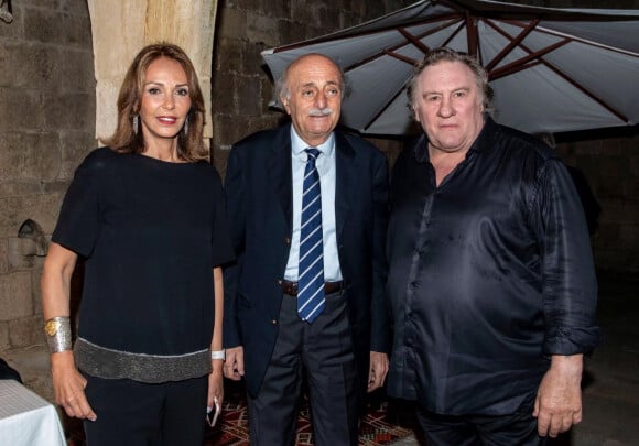 Exclusif - Gérard Depardieu avec Walid Joumblatt (leader de la communauté druze) et sa femme Nora Joumblatt (Présidente du Festival) - Gérard Depardieu s'est produit sur la scène du "Beiteddine Festival" dans le district du Chouf au Liban, le samedi 20 juillet 2019. © Nabil Ismail / Bestimage