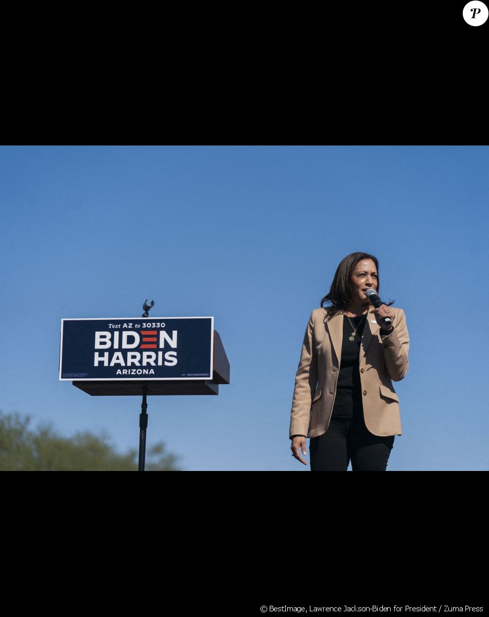La colistière du candidat du parti démocrate Kamala Harris en meeting à Tucson en Arizona. Le 29 octobre 2020 © Lawrence Jackson-Biden for President / Zuma Press / Bestimage