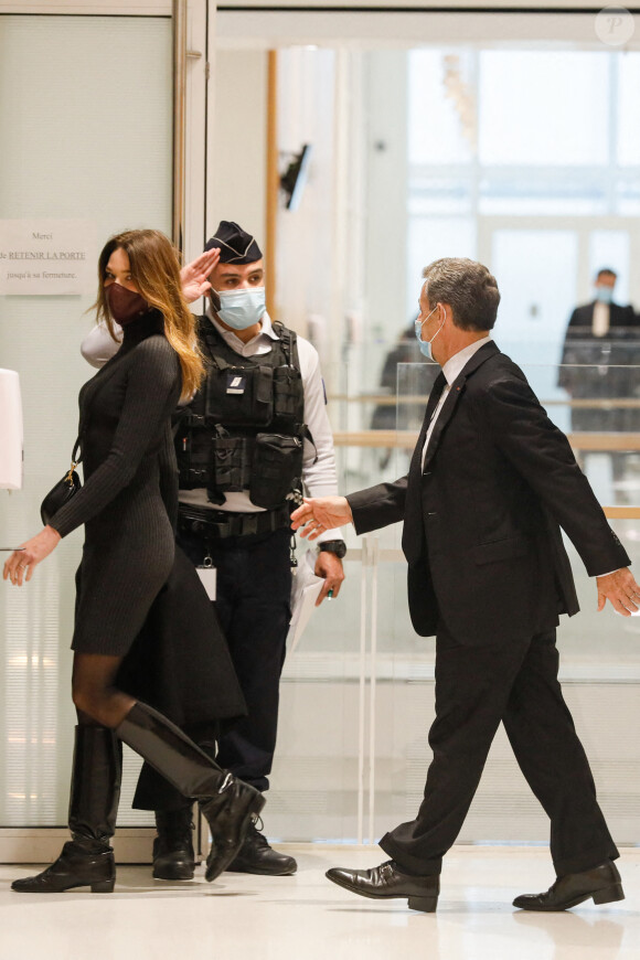 1er jour des plaidoiries de la défense - Nicolas Sarkozy arrive avec sa femme Carla Bruni Sarkozy procès des "écoutes téléphoniques" (affaire Bismuth) au tribunal de Paris le 9