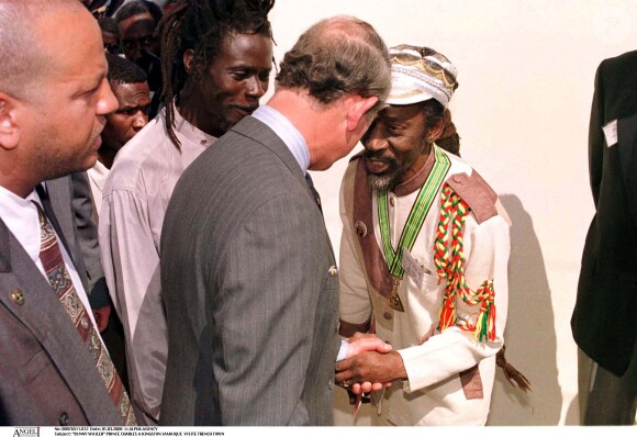 Bunny Wailer et le prince Charles - visite en Jamaïque