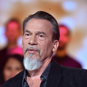 Exclusif - Florent Pagny - Enregistrement de l'émission "300 Choeurs chantent pour les Fêtes" à Paris. Le 14 septembre 2020. © Tiziano Da Silva / Bestimage