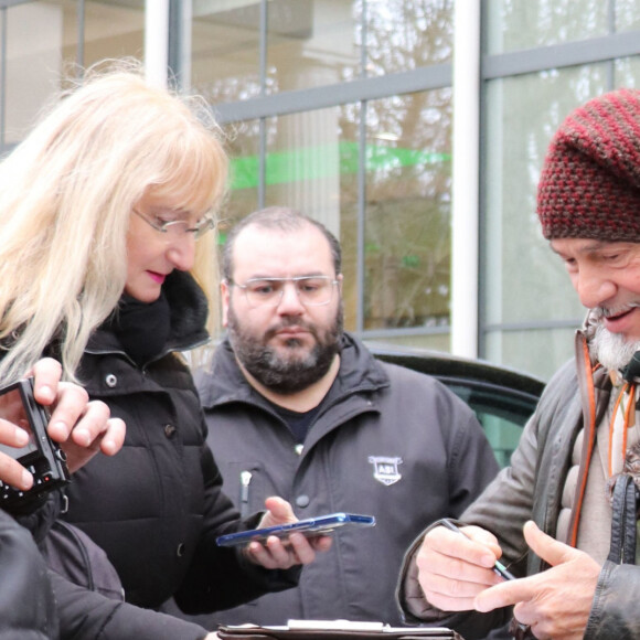 Florent Pagny - Arrivées des people à l'enregistrement de l'émission "Vivement dimanche " à Paris. Le 19 février 2020.