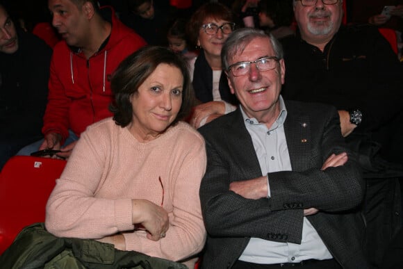 Bernard Menez et sa femme Angèle - 21ème arbre de Noël de l'association "Citéstars" au cirque Phénix en présence de 150 enfants défavorisés à Paris, le 12 janvier 2020. © JLPPA/Bestimage