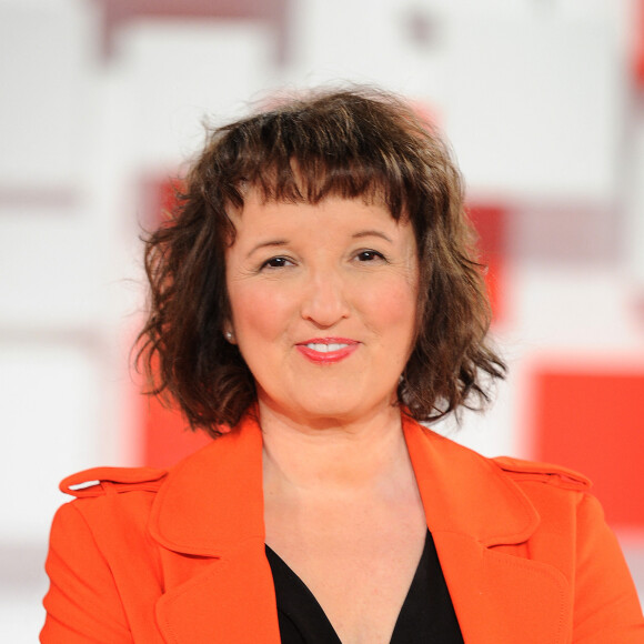 Exclusif - Anne Roumanoff - Enregistrement de l'émission ' Vivement Dimanche ' au studio Gabriel le 15 mai 2020 © Guillaume Gaffiot / Bestimage 