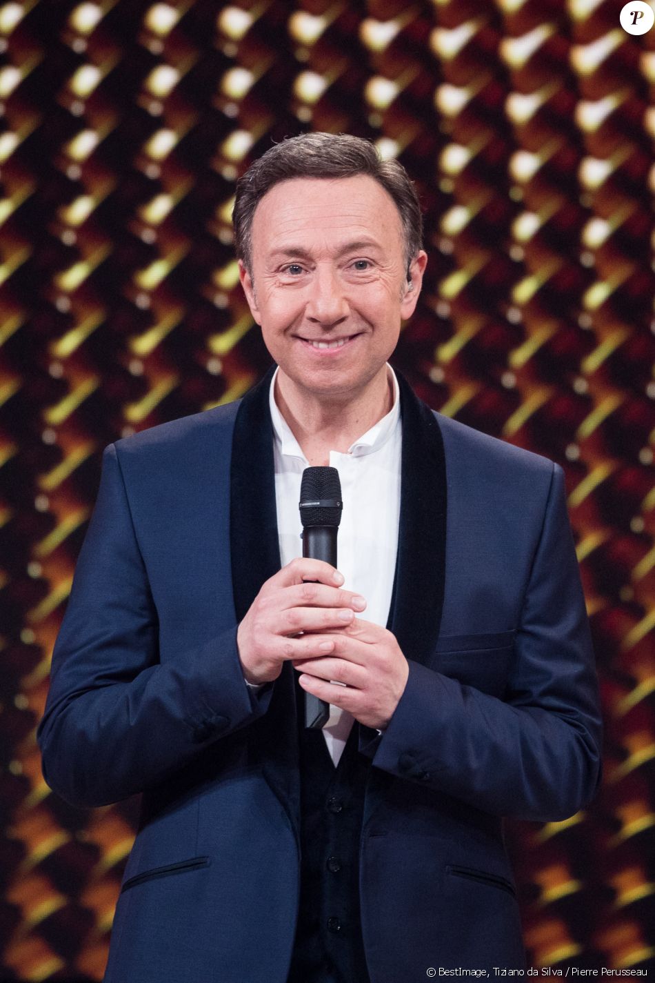 Exclusif - Stéphane Bern - Émission "Eurovision France, c'est vous qui décidez" sur France 2 en direct du Studio 128 à la Plaine Saint-Denis le 30 janvier 2021. © Tiziano da Silva / Pierre Perusseau / Bestimage