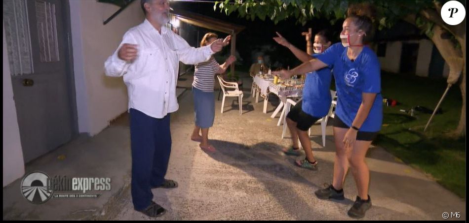 Nour et Kaoutar passent une nuit chez l'habitant et évoquent en larmes la mort de l'un des membres de leur famille - épisode de "Pékin Express 2021" du 16 mars, sur M6