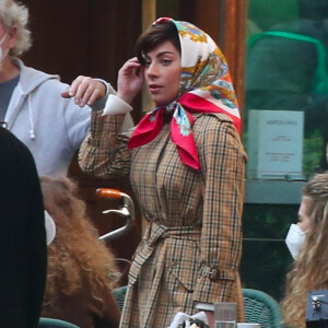 Lady Gaga tourne une scène du film Gucci (House of Gucci) à Milan, le 10 mars 2021.