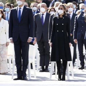 Le roi Felipe VI et la reine Letizia d'Espagne lors de la cérémonie européenne d'hommage aux victimes du terrorisme au Palais Royal à Madrid. Le 11 mars 2021