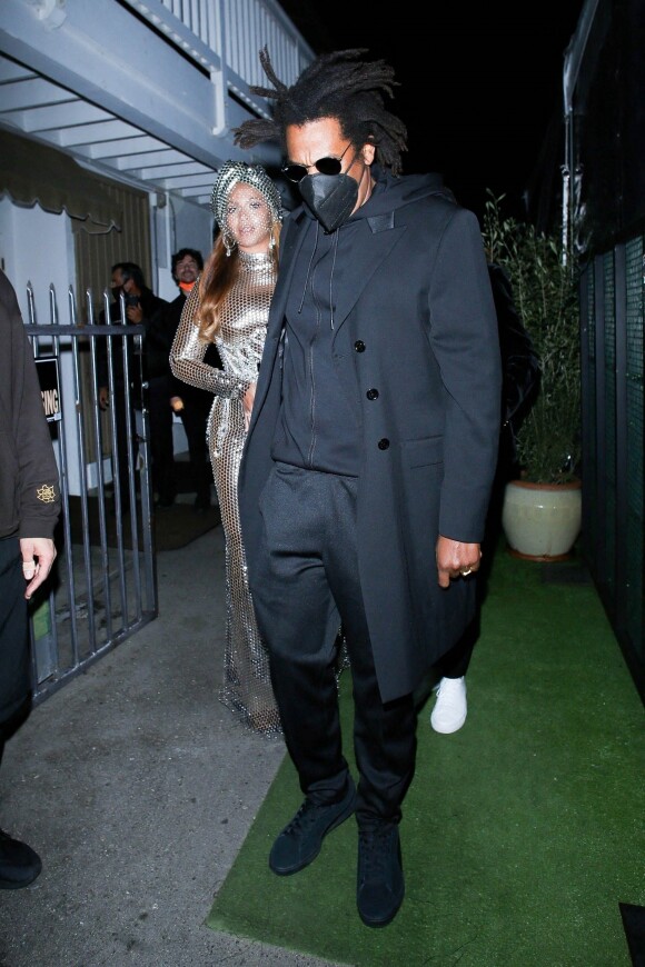 Beyoncé et Jay-Z quittent le restaurant Giorgio Baldi à Santa Monica, après les Grammy Awards. Le 15 mars 2021.