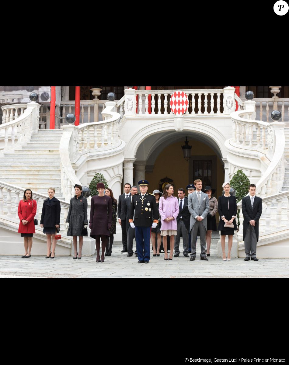La princesse Stéphanie de Monaco, le prince Albert II de Monaco - La famille princière de Monaco dans la cour du palais lors de la Fête Nationale monégasque © Gaetan Luci / Palais Princier Monaco / Bestimage