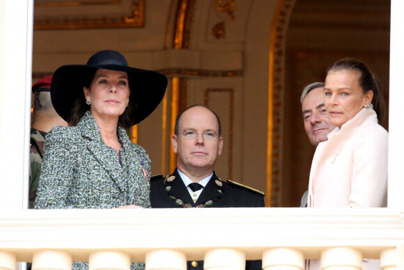 La princesse Caroline de Hanovre, le prince Albert II et la princesse Stephanie de Monaco - La famille de Monaco au balcon du palais princier lors de la fete nationale a Monaco. Le 19 novembre 2013 