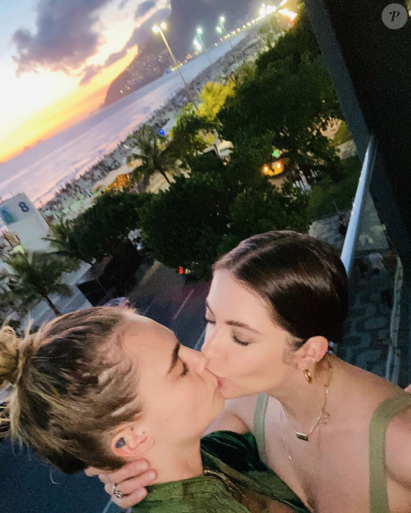 Cara Delevingne et sa petite amie Ashley Benson. Février 2020.